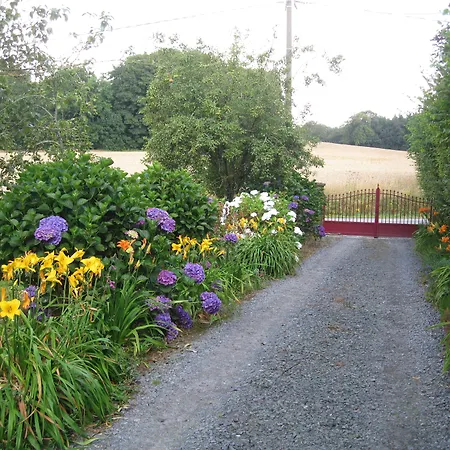 Le Petit Clos 3* Вир